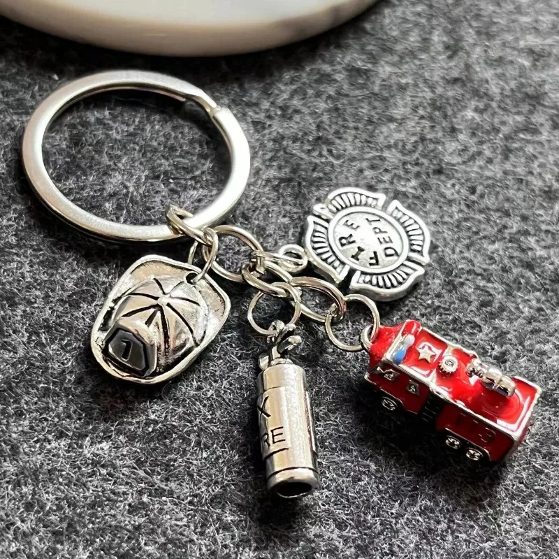 New Fire Keychains Fire Department Small Pendant Accessories Keyring Retro Key Chain Jewelry Gift Suitable for Mens Womens