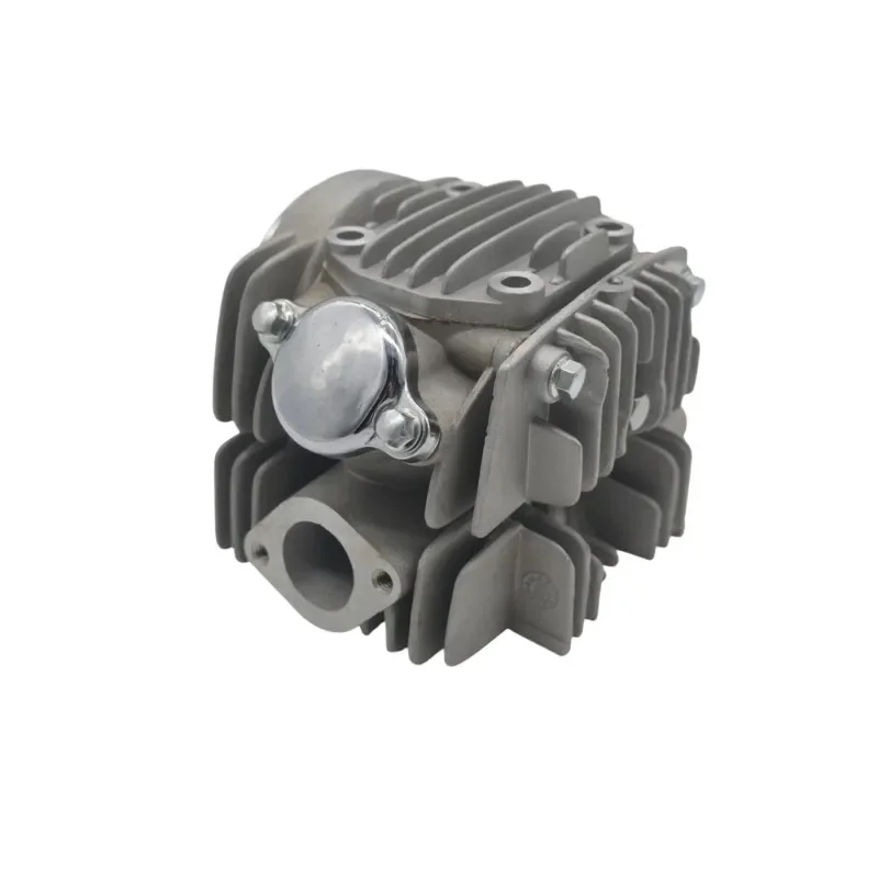 High Performance Motorcycle Engine Cylinder Head Assembly Compatible with Zongshen Yinxiang YX125 Horizontal 125cc Motorbike