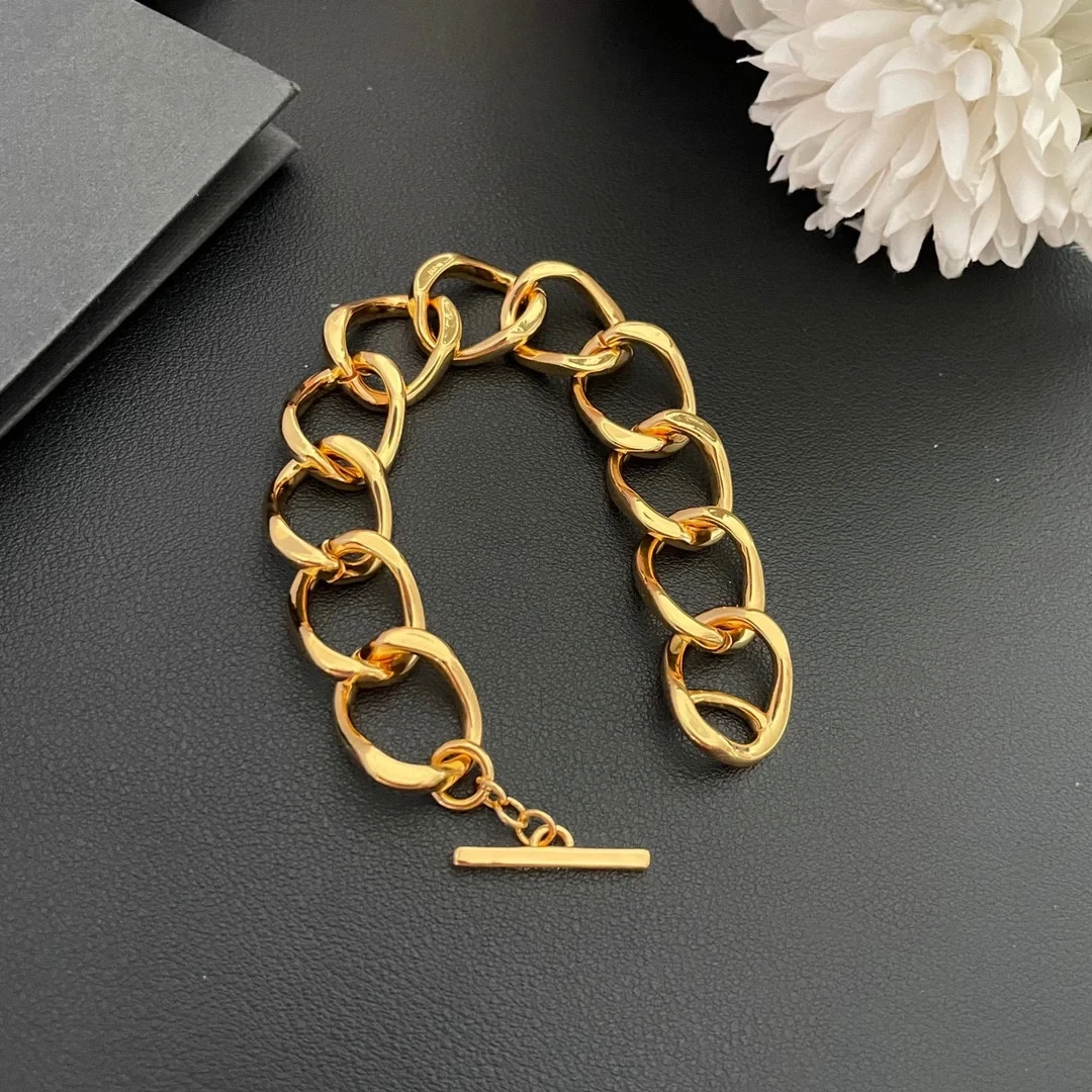 Europe Designer Brand Gold Color Chain Hollowed Out Link Chain Bracelet Women Luxury Jewelry Runway Trend Clothes Accessories