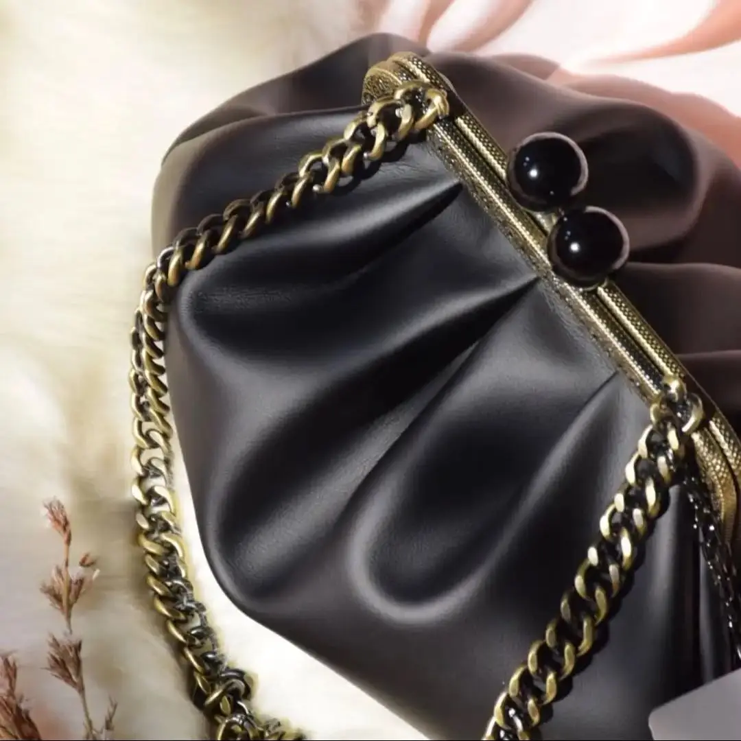 

lOST In Vintage Artificial Leather Bag Metal Frame Purse with Gold Chain Fold Bags 20x15x8cm Evening Clutch Bronze Kiss Lock