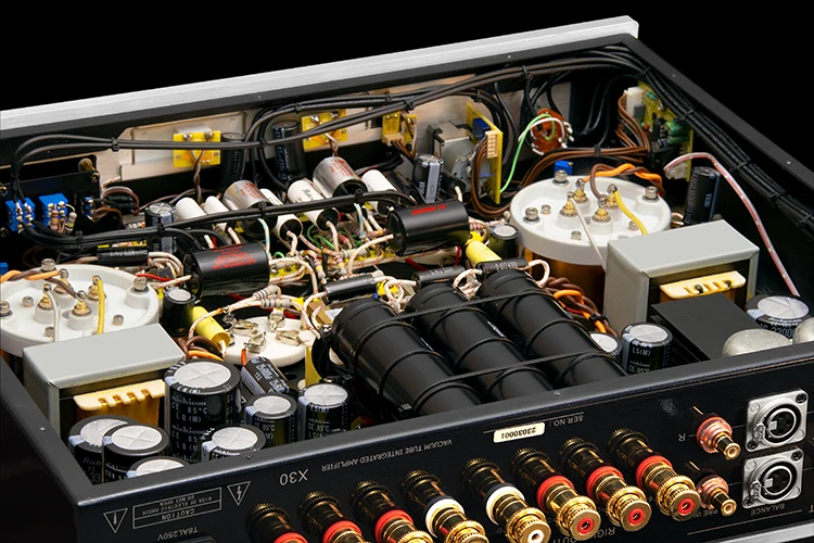92dB فئة مرجحة أنبوب فراغ مكبر كهربائي Hifi باس أنبوب مضخم المنزل