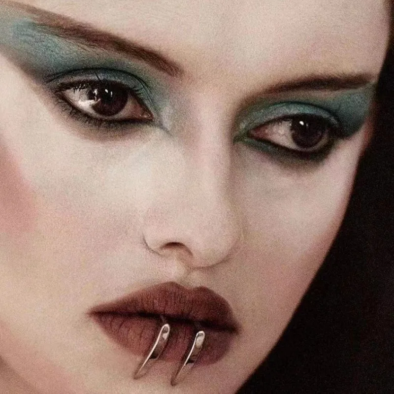 Cyberpunk Hip-hop Snake Teeth Metal Lip Clips Fashion Accessories Gift Jewelry Personalized Alternative Without Punching Holes