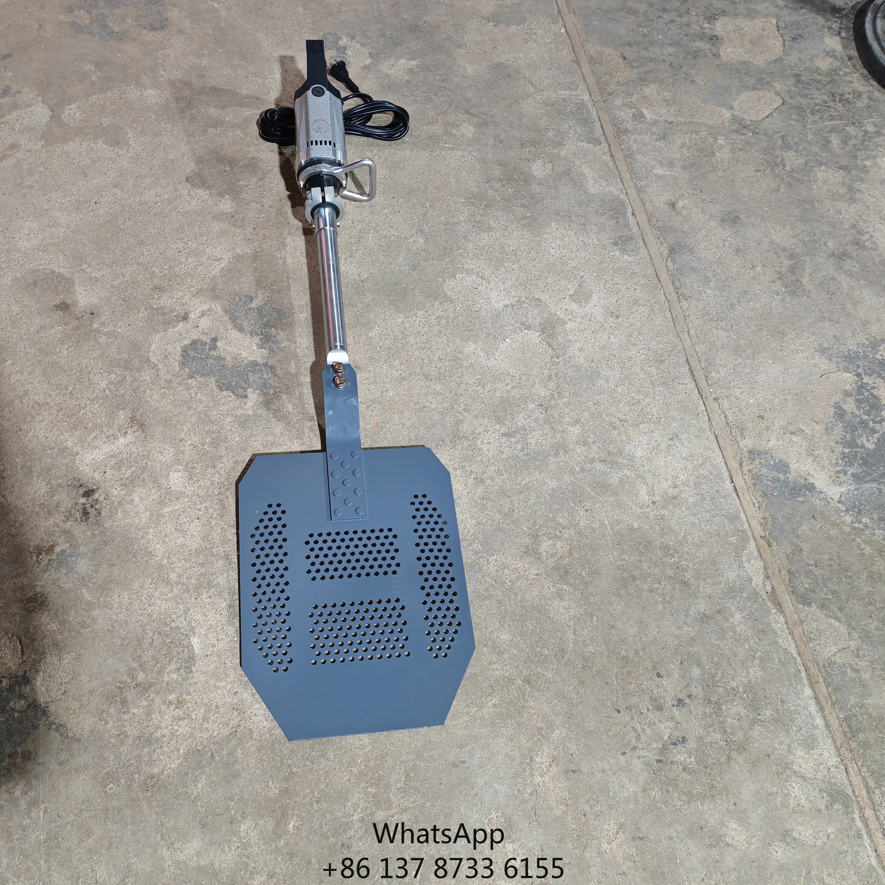 Handheld Electric Concrete Vibrating Spade With Engine 220V 980W For Surface Defoaming And Exhaust Plate Removal