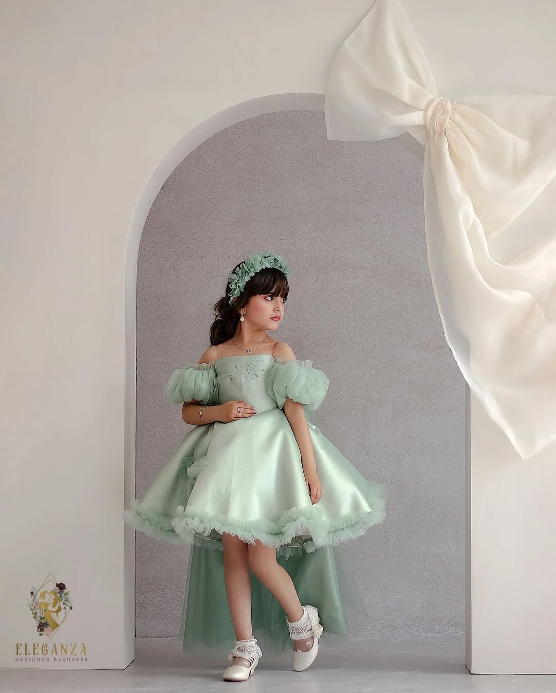 BABYONLINE Customized Princess Girl Dress High-Low Off-shoulder Gown Kid Puffy Skirt Detachable Tail Wedding bridesmaid BallGown