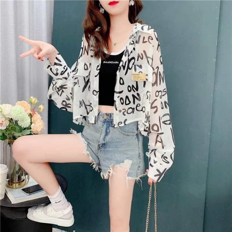 

Vintage Loose Thin Jacket Sun Shirt Women Blouse Summer Chic Short Long Sleeve Tops Design Shirt Y2k Clothes Mujer Black White