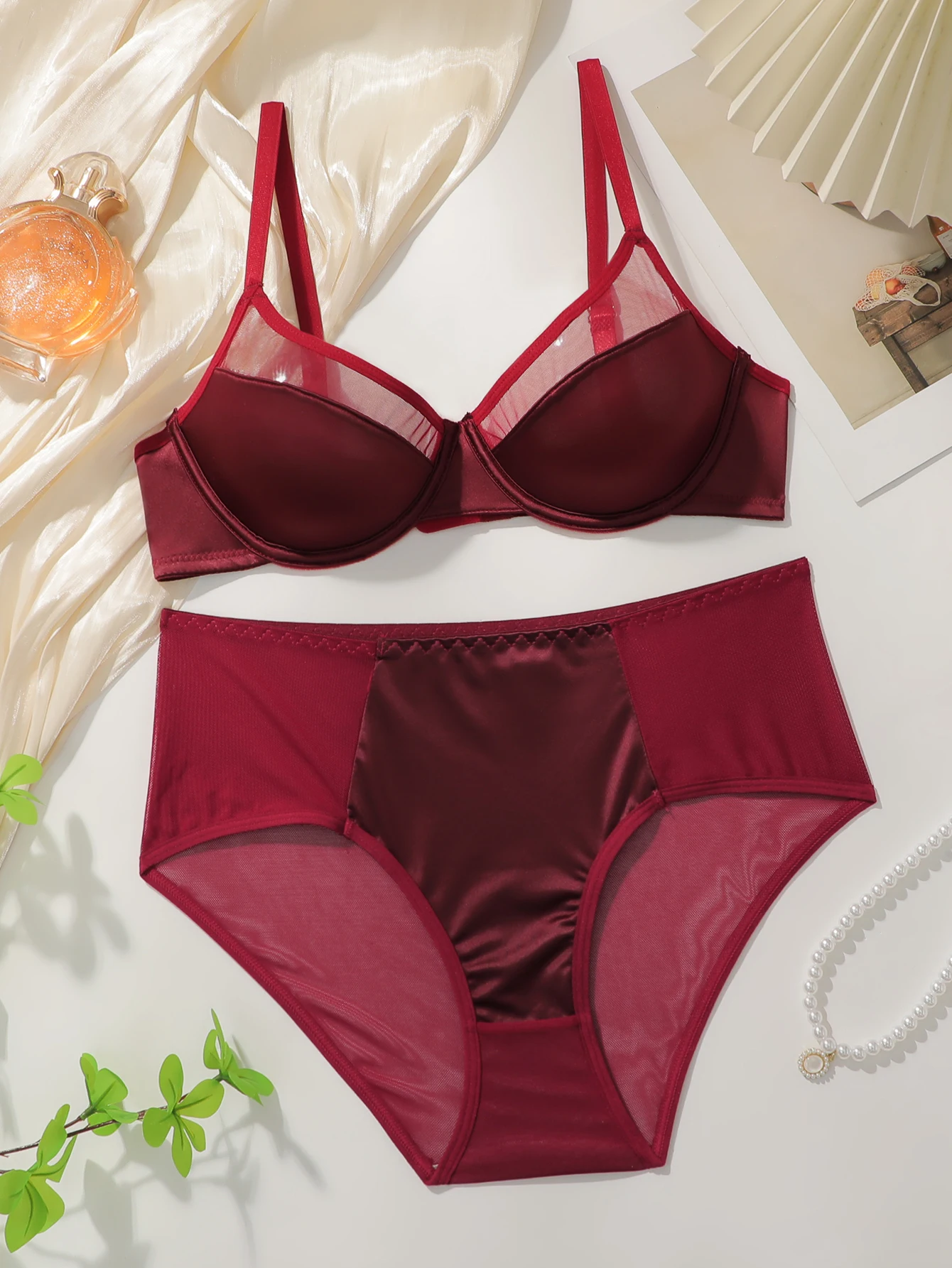 Set reggiseno in raso e rete con ferretto, coppa sottile, colore bordeaux, set di lingerie sexy, intimo da sposa di lusso, completo in due pezzi composto da reggiseno e slip, modello 3057.
