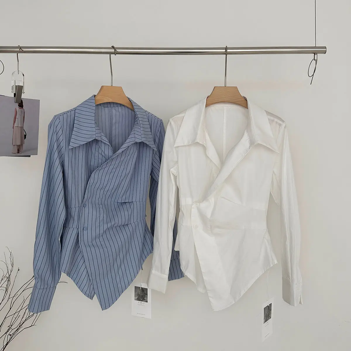 

Женская рубашка 2023, весенняя новая повседневная полосатая рубашка с отложным воротником, нерегулярная корейская модная одежда, элегантные тонкие блузки