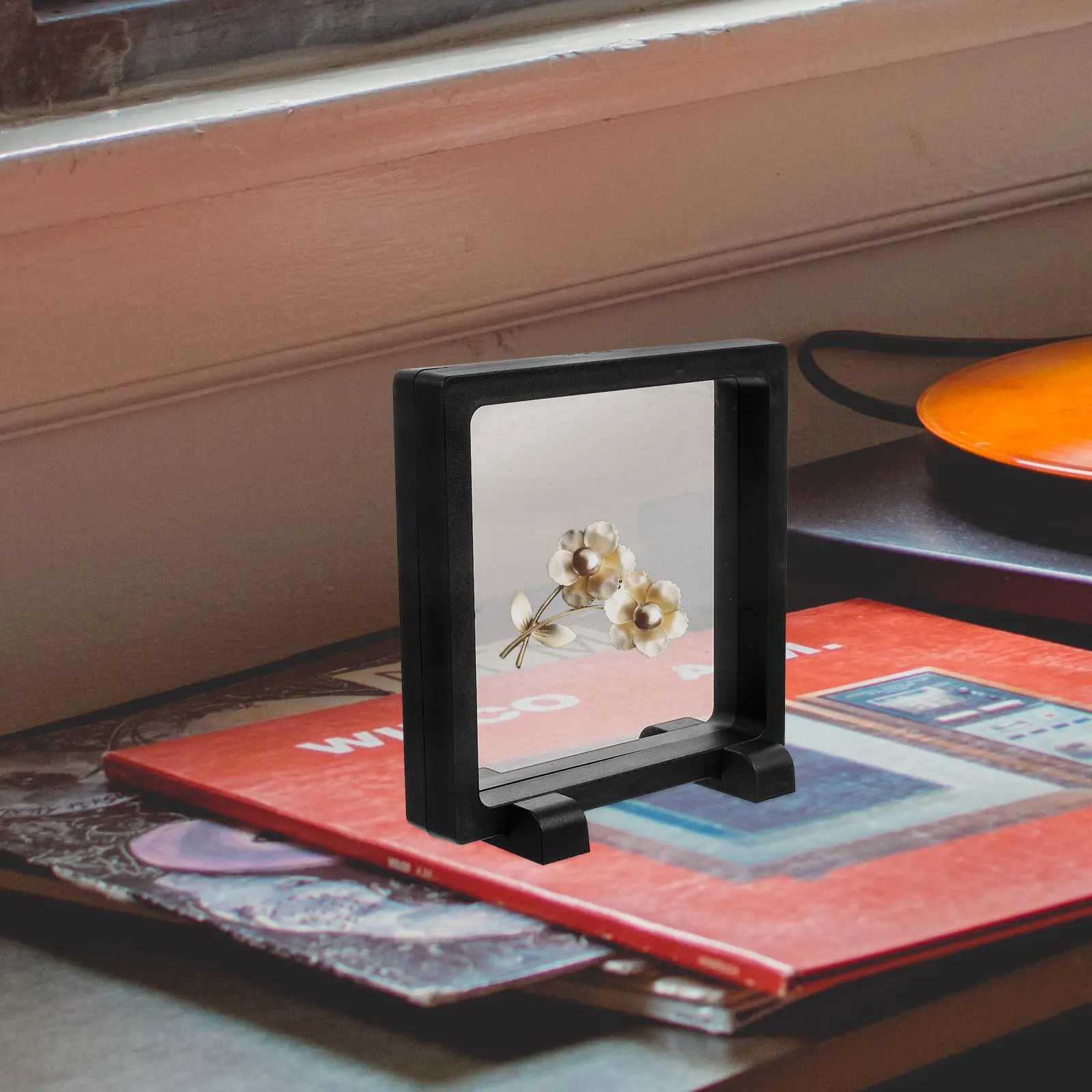 1Set Coin Floating Display Frame Transparent 3D Floating Frame Jewelry Storage Case Desktop Stand for Medals Stamps Chips
