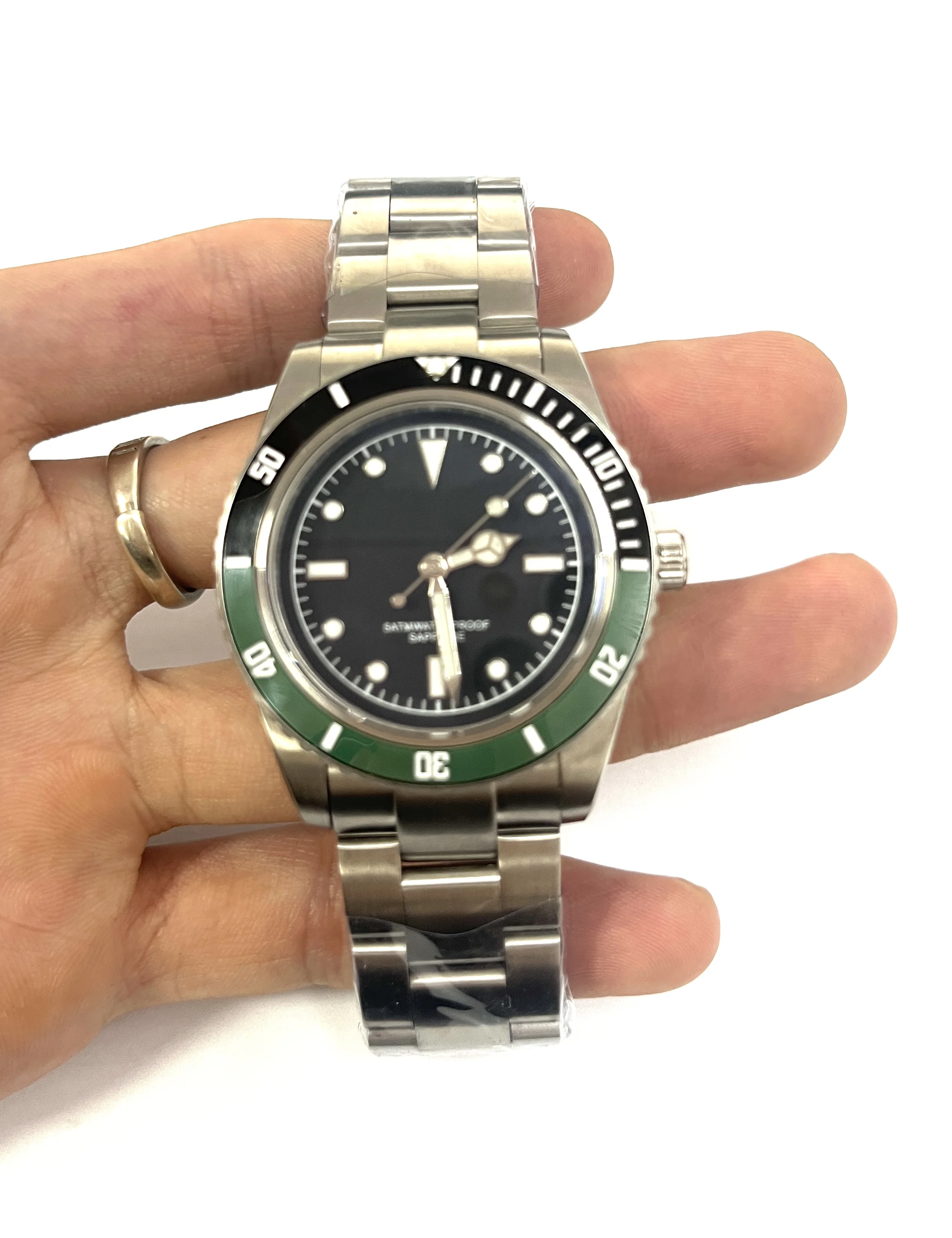 2026New Man Wristwatch Top Luxury Waterproof Luminous Date Week Watch For Men Quartz Sport Advanced luxury sense