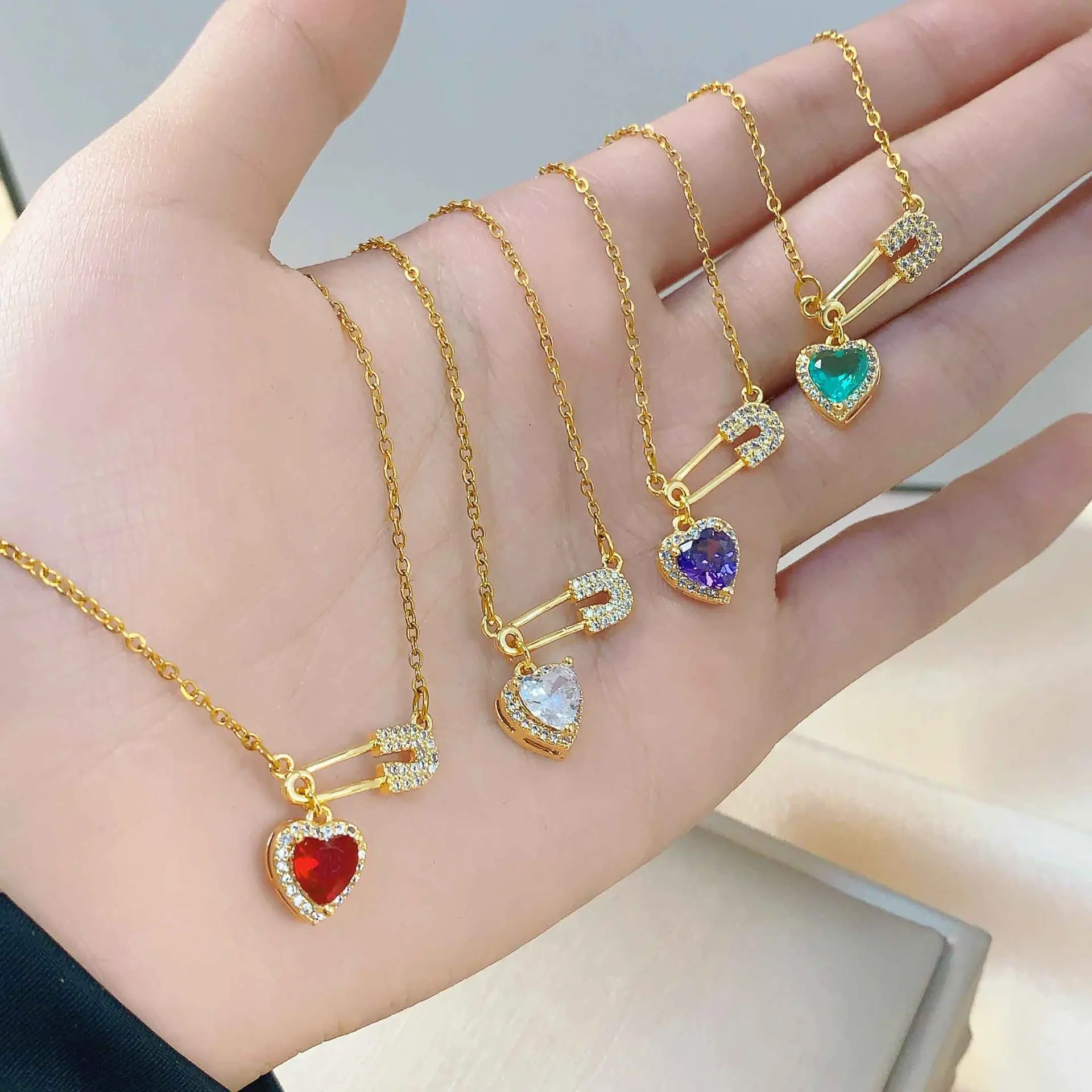 Trendy Stainless Steel Crystal Heart U Shape Necklace For Women Creative Gold Color Pin Tassel Pendants Aesthetic Jewelry