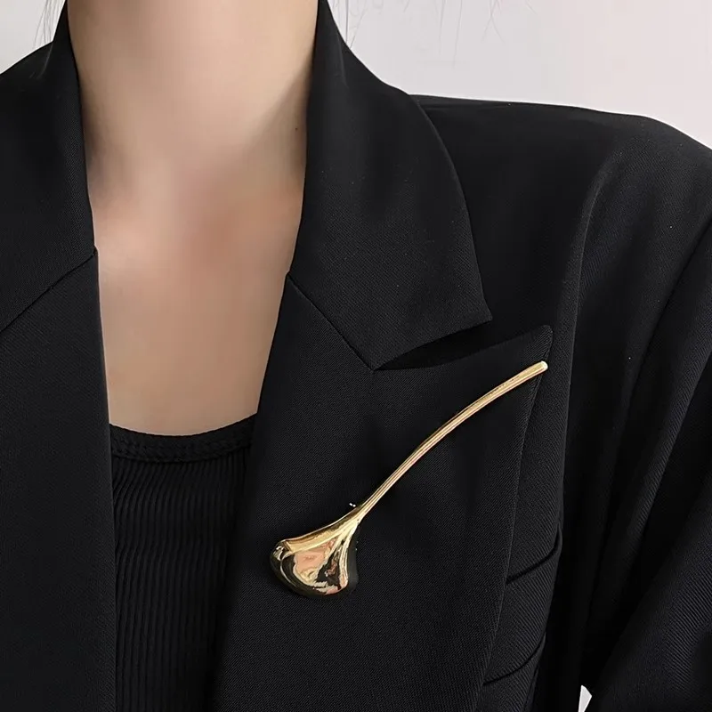 خمر لامعة معدنية الجنكة يترك بروش للنساء بدلة على الموضة رائعة الصدار دبابيس اكسسوارات هدايا مجوهرات الحفلات