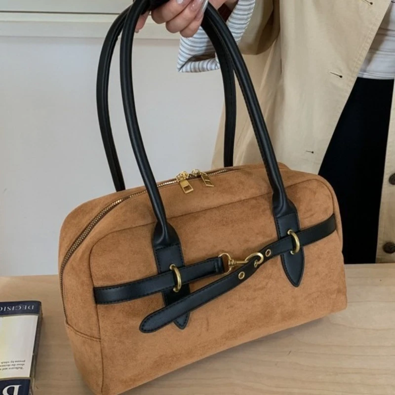 

Сумка-подушка подмышки для женщин, Южная Корея, Suede2026, осень-зима, Новое поступление, универсальная ручная сумка Boston, сумка через плечо премиум-класса