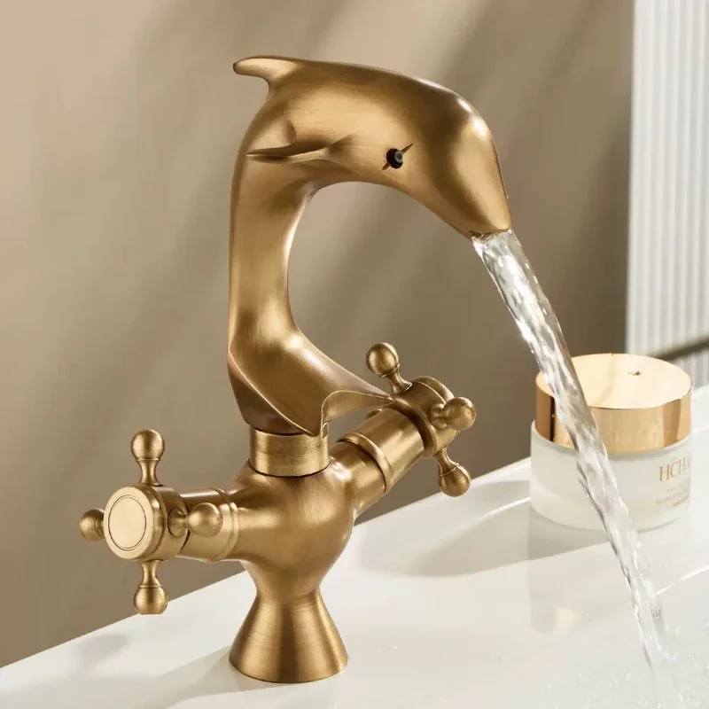 Antique Brass Faucet Bathroom cabinet counter Basin Cold and Hot Double handle Faucet splash-proof