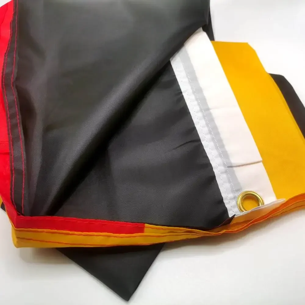 ベルギー国旗 90x150cm プレミアムポリエステル 吊り下げ 屋外/屋内 耐久性のある ダブルステッチ ホームデコレーション