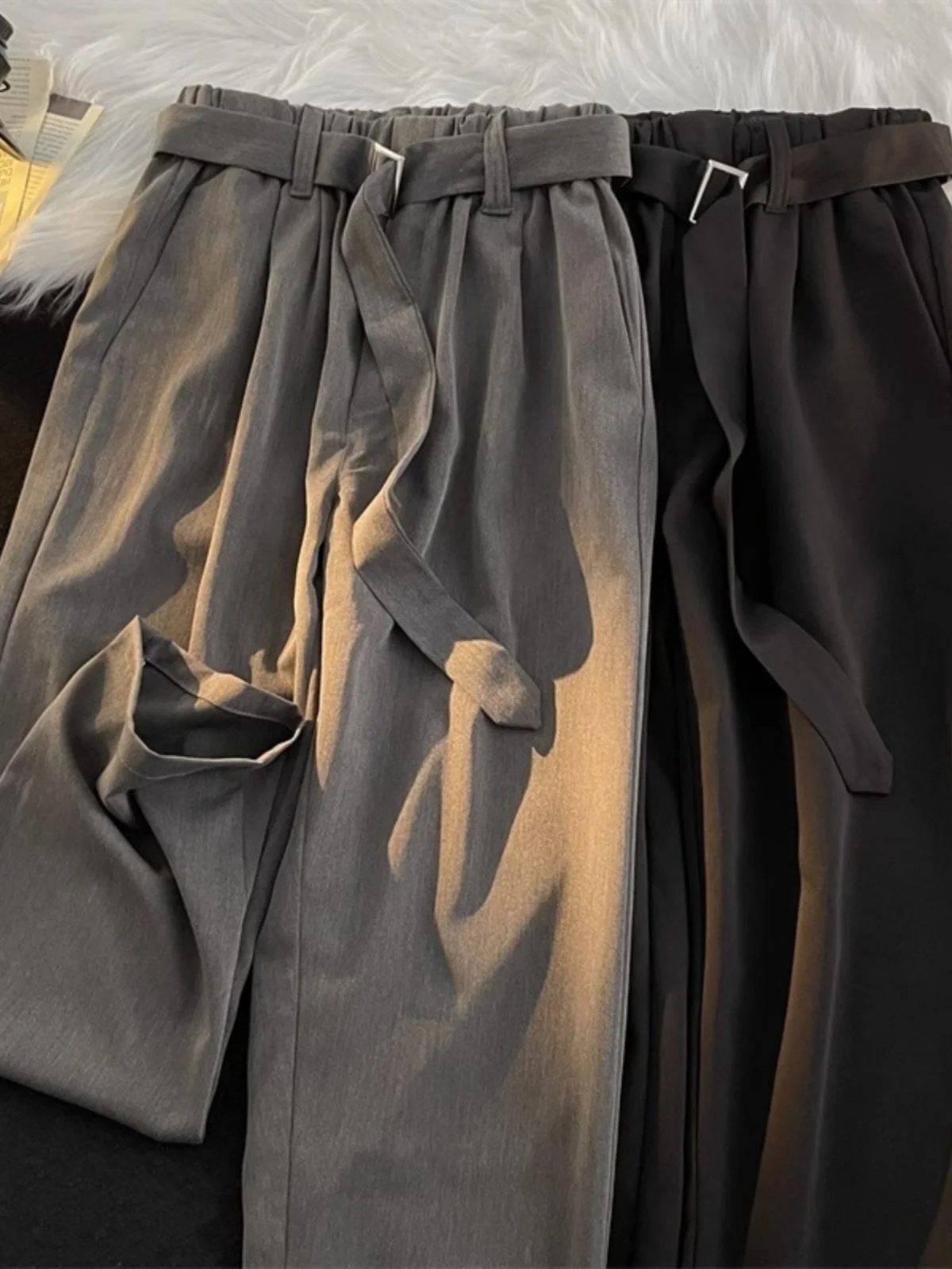 

Мужские повседневные брюки большого размера на осень-зиму, прямые брюки, драпированные, свободные, с широкими штанинами, крутые, модные, брендовые, с высокой талией, чистый цвет