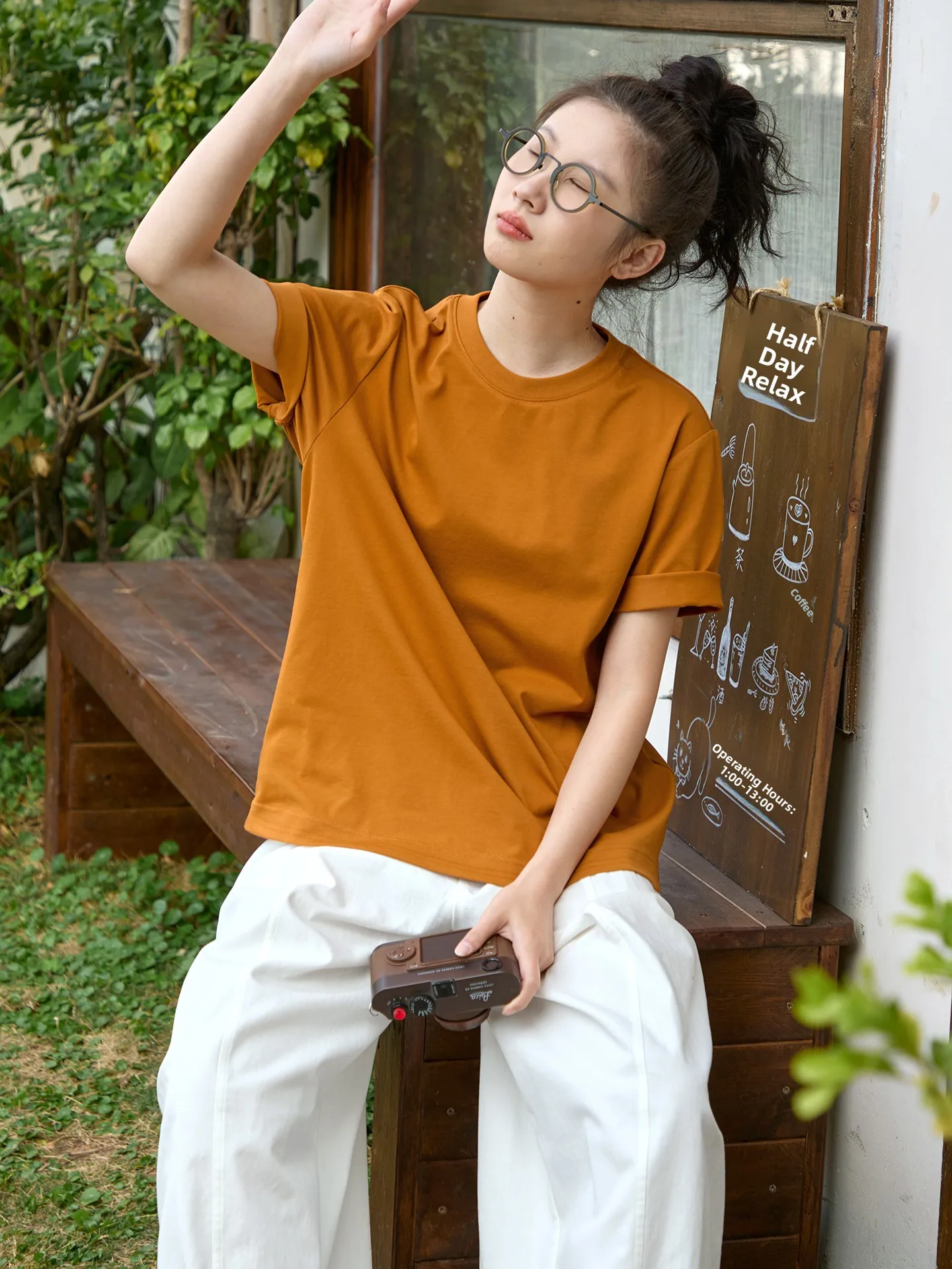 Retro Style Orange round Neck Short Sleeve T-Shirt Women's Loose Cotton Blend Summer Top Versatile  Color Casual Wear