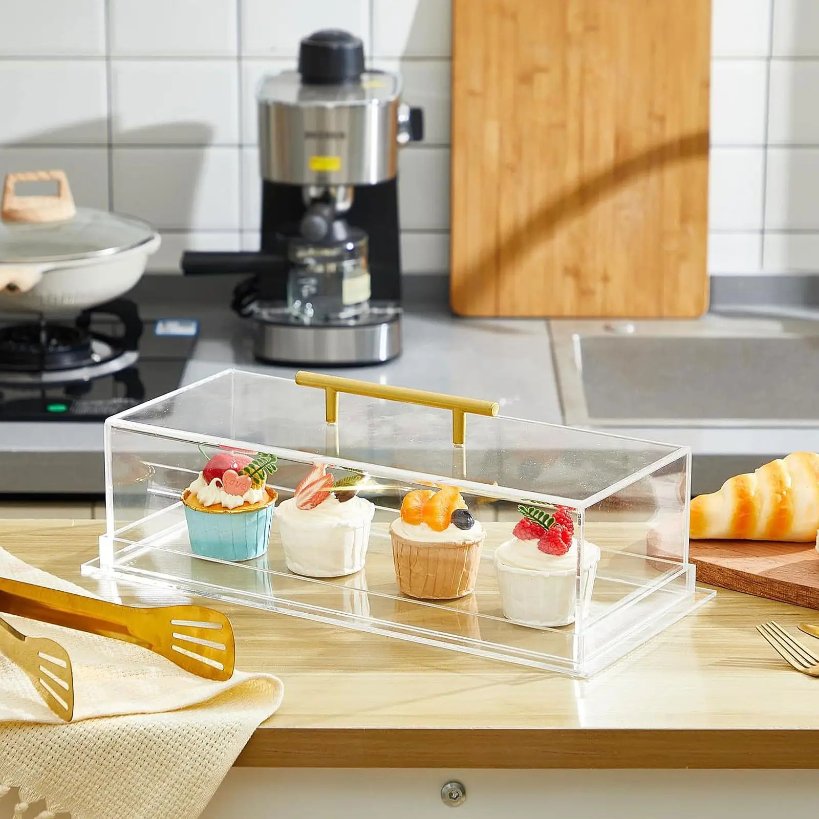 

Acrylic Organizer Box Dessert Display Case Cake Baking Display Box with Lid for Restaurant Parties Wedding