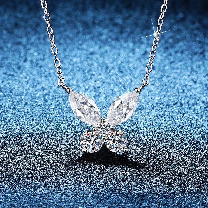 

Platinum PT950 18K Gold Necklace Fully Set with 1.7carat Moissanite Pendant, Versatile Butterfly Moissanite Collarbone Chain