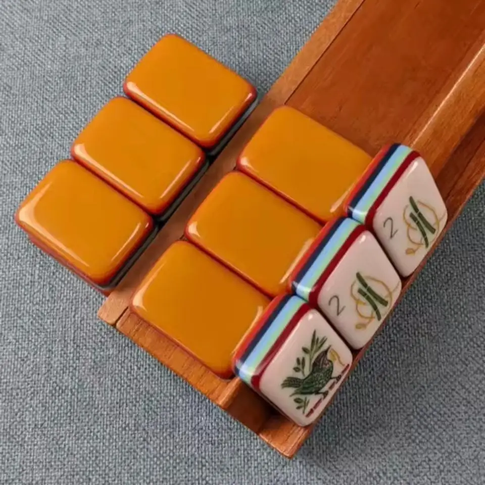 Custom 7 Tier Acrylic Mahjong Tiles Walk With Me Pattern Carved Luxury 160 Pieces US Mahjong