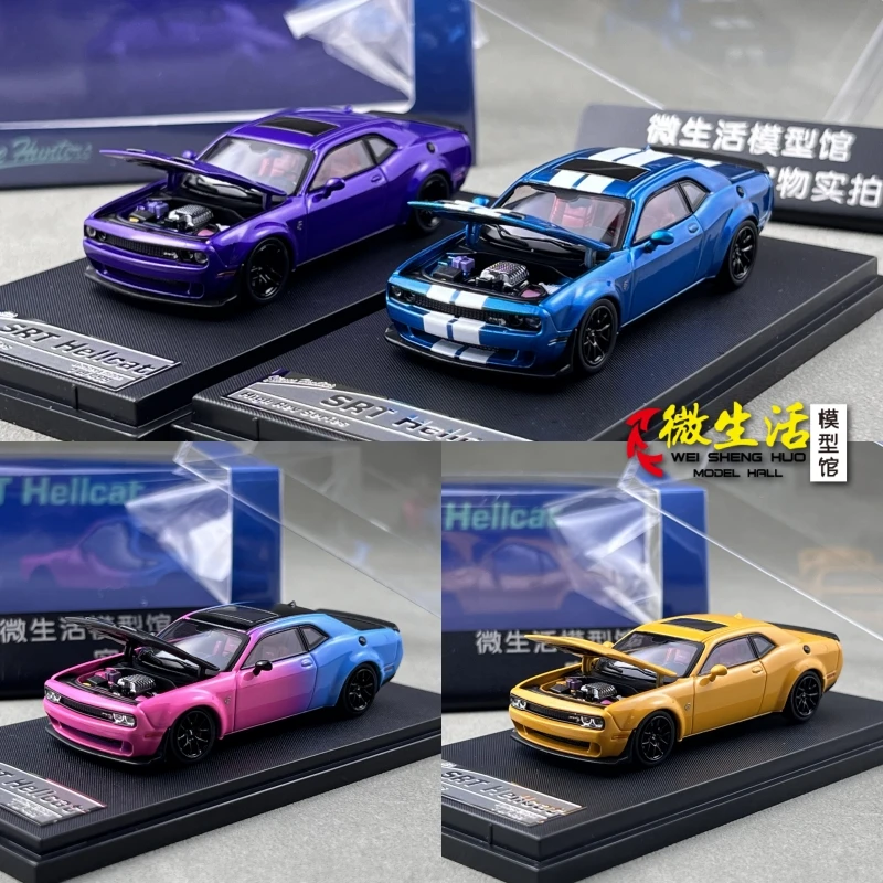 

В наличии 1:64 Dodge Challenger SRT Hellcat литая имитация модели автомобиля из сплава, подарочная игрушка для мальчика, коллекционное украшение для взрослых.