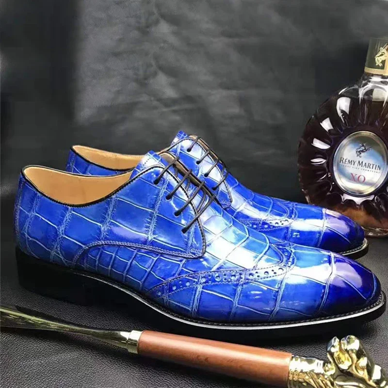 chue new male  leisure  business shoes carving  crocodile leather  Brush color  Men formal shoes