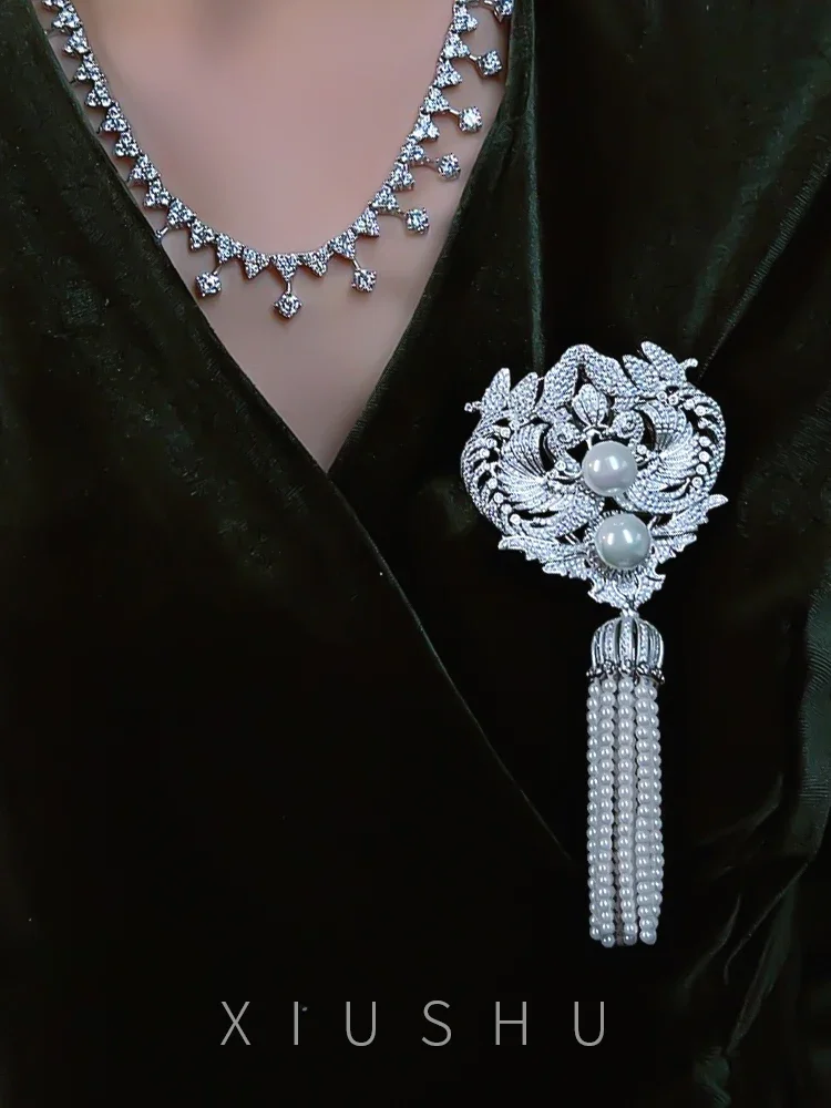 Medieval Twin Phoenix Mother Shell brooch 925 sterling silver high carbon diamond high-end fashionable wedding jewelry