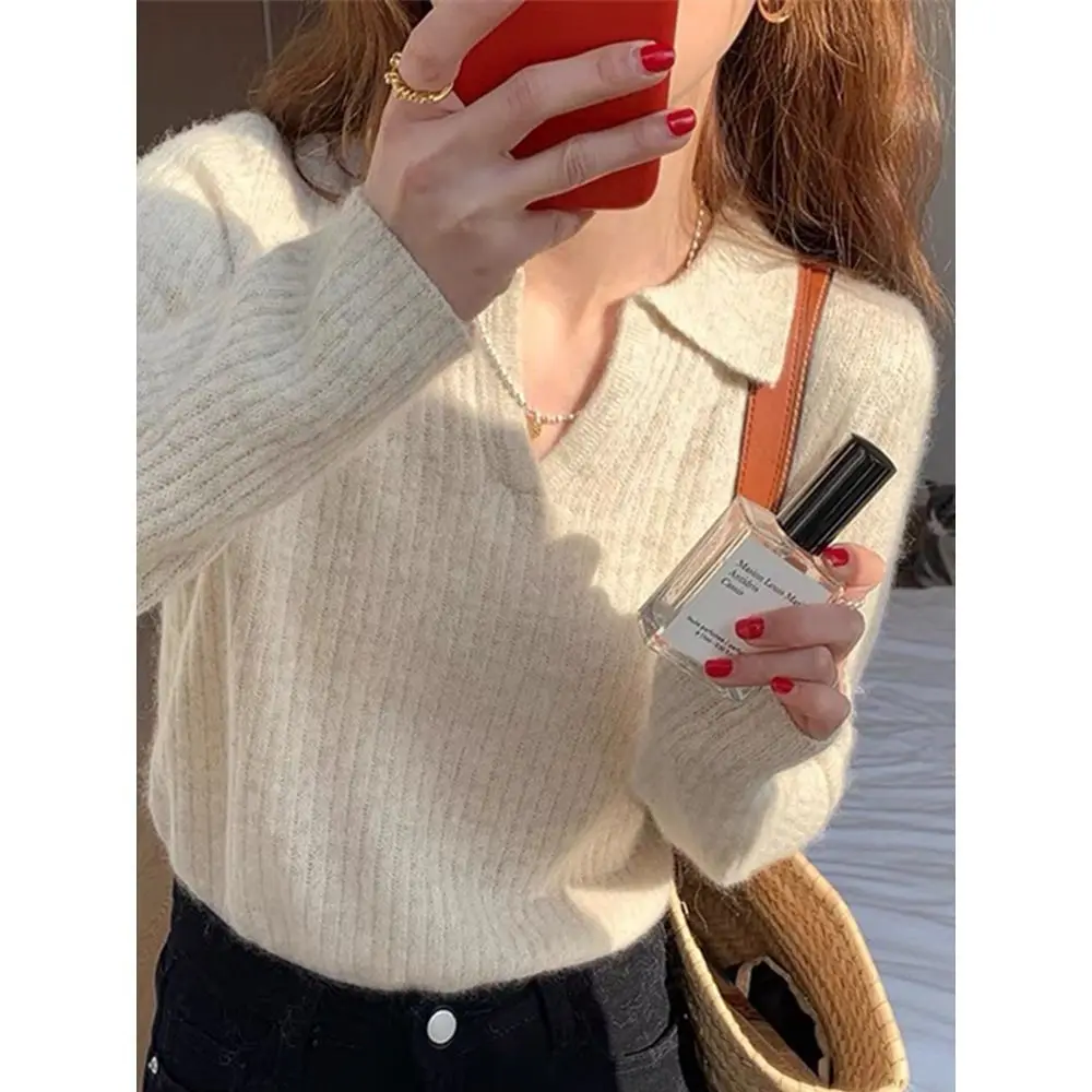 Polo Collar Knitted Sweater for Women Versatile Design Niche Soft and Sticky Base Sweater Inner Layer with a Lapel Slimming Top