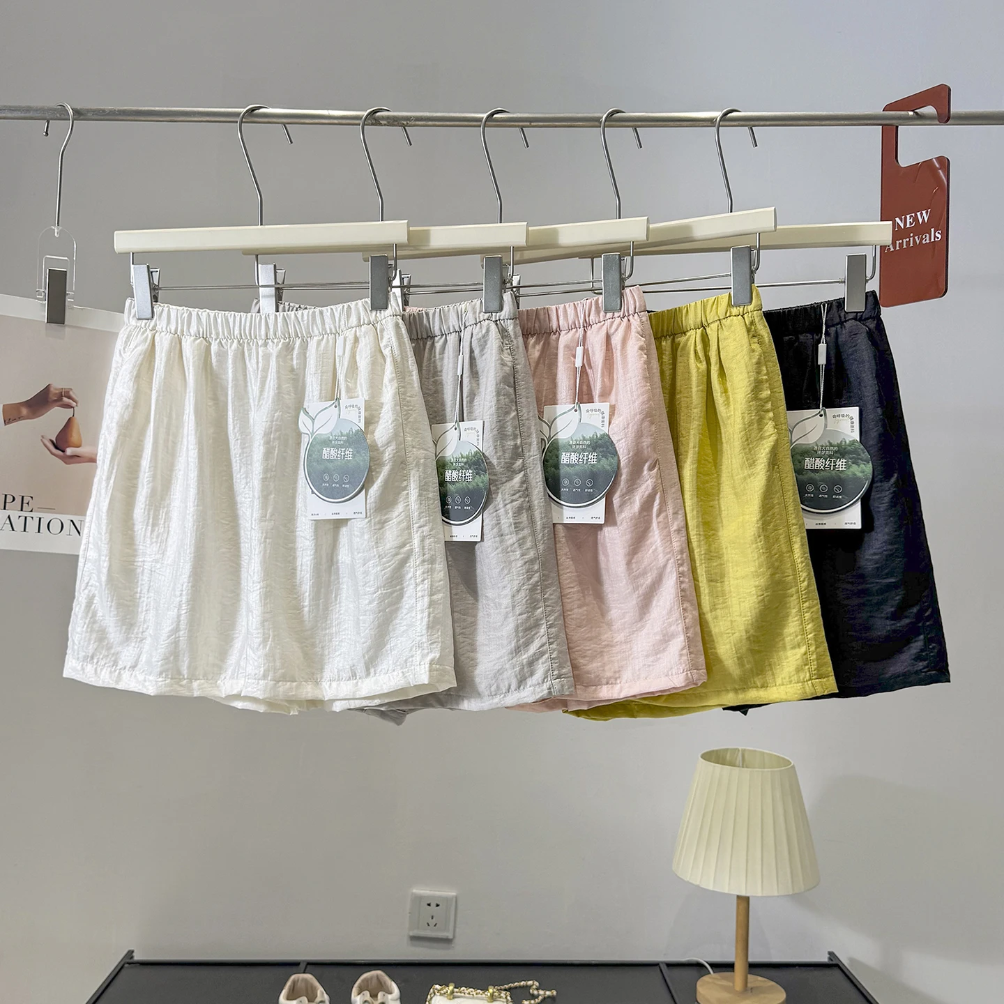 Summer New Lightweight Breathable Cool Feeling Acetate Lyocell Mixed Wide Leg Casual Shorts Loose Fit Comfortable Women Pants