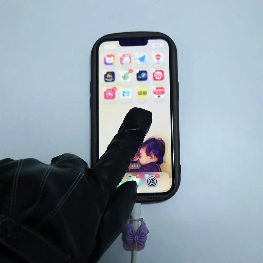 Keep Warm Men's PU Leather Gloves Thick Velvet Touch Screen Male Windproof Gloves Waterproof Soft Motorcycle Full Finger Mittens