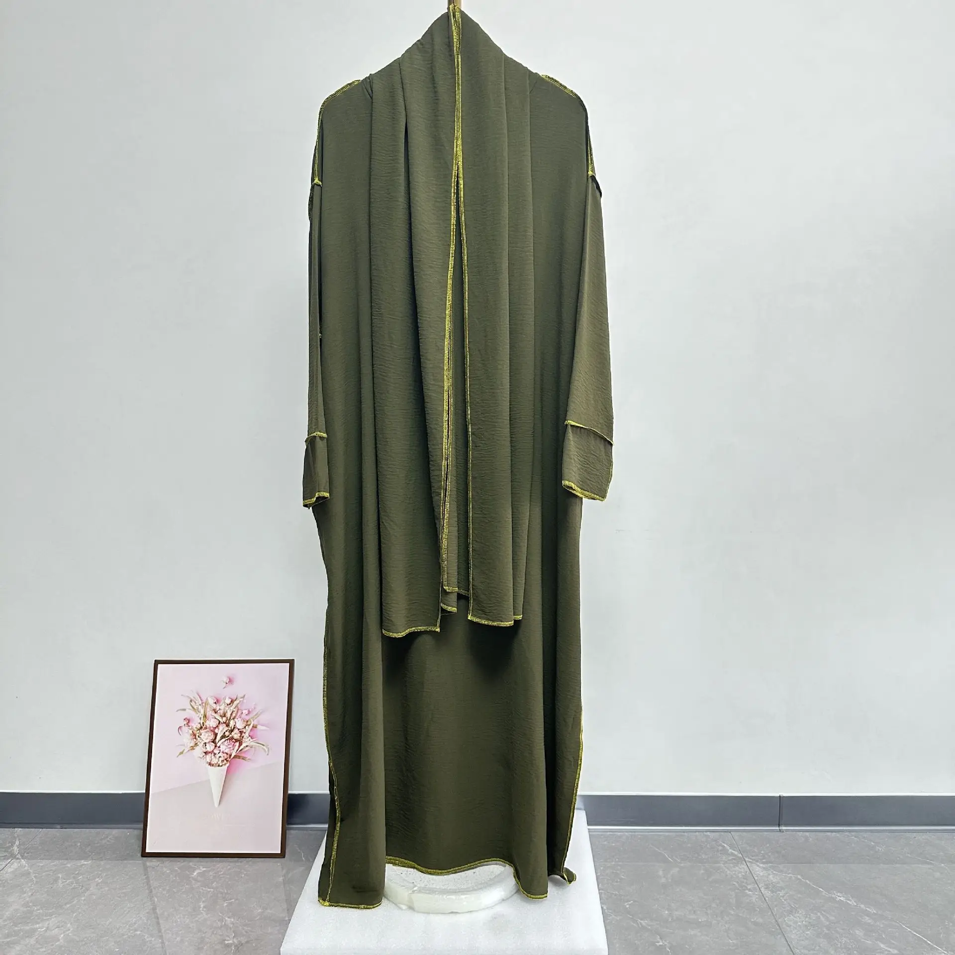 Ele dames ample or Tead Dr avec écharpe et kets Faionable longue Robe K05 vêtements ethniques transfrontaliers pour femmes