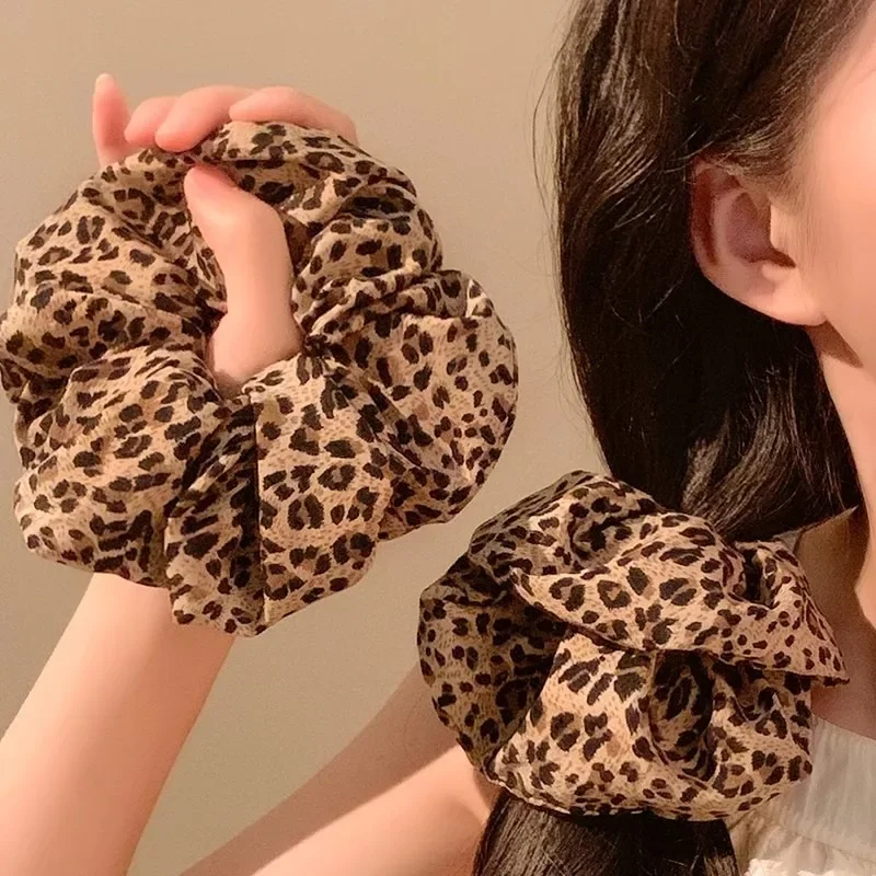 Vintage Leopard Print Scrunchie Rubber Band Headwear for Women 2024 Autumn Winter Korean Ponytail Hair Ties Hair Accessories