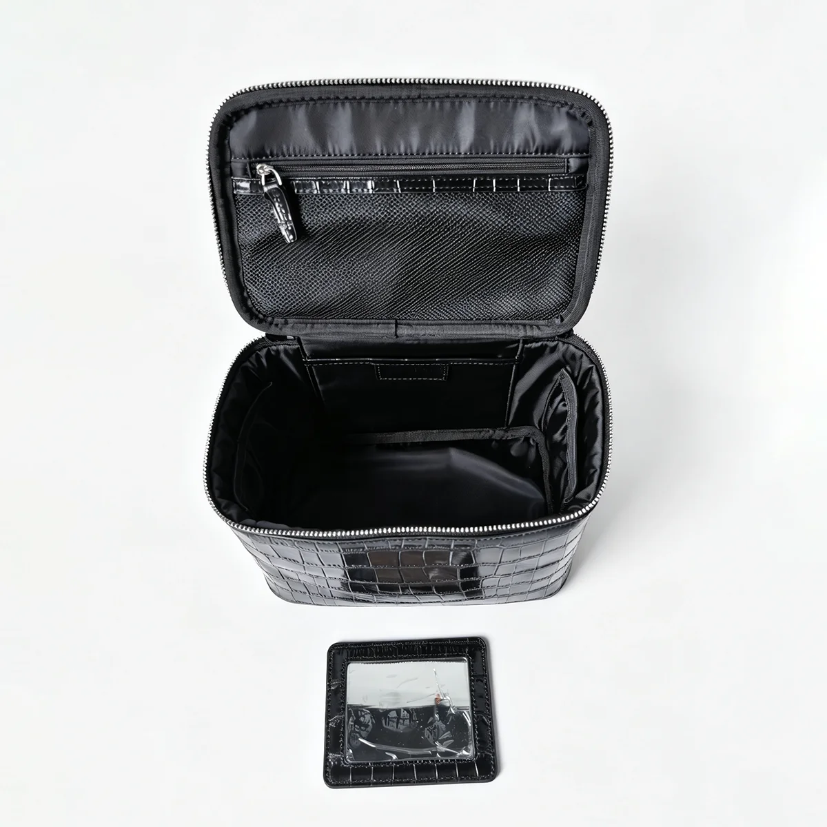 Echtes Leder Krokodil-Prägung Schwarzes Kosmetiktaschen-Set für Damen Toilettenartikel-Organizer Große Kapazität Reise-Make-up-Tasche – Detail 13
