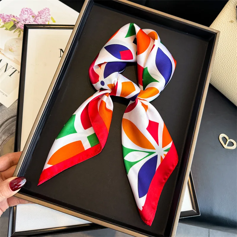 Bright-colored Print Square Silk Scarf Women Casual Elegant Thin Breathable Neck Women Windproof Head Wrap Hair Scarves 70x70cm