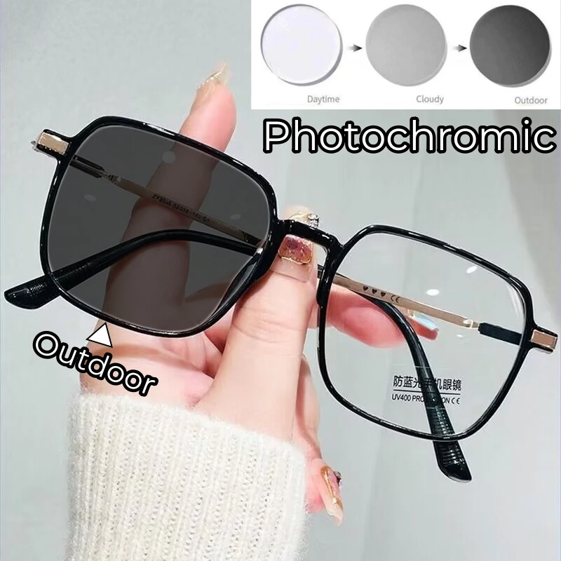 Photochromic Anti-blue Light Reading Glasses Women Large Frame Color-changing Hyperopia Glasses Ultra Light Unisex Glasses