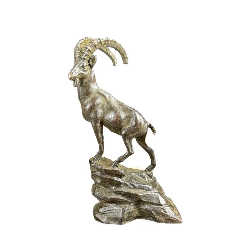 Brass alloy craftwork, auspicious sheep head home decoration ornament