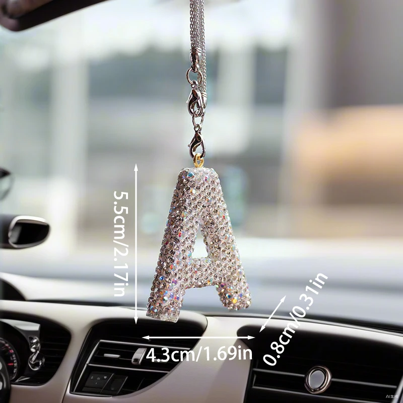 Neue 1pc Strass Brief Auto Rückspiegel Anhänger Kristall Auto Dekoration Bling Zubehör baumeln kreative glänzende Charme