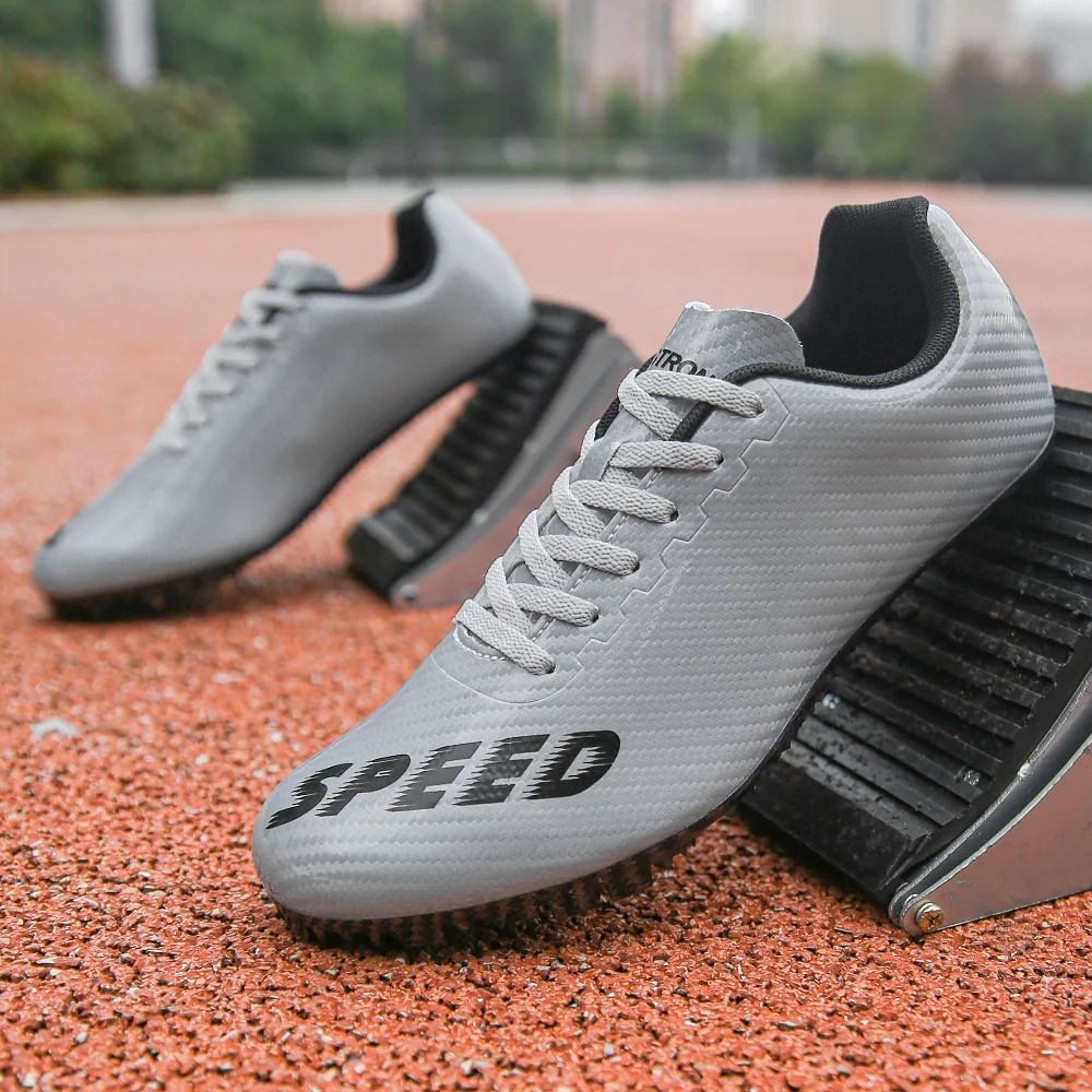 Health Spike New Track and Field Sprint Training Shoes for Male and Female Students In Long Distance Athletics Competition