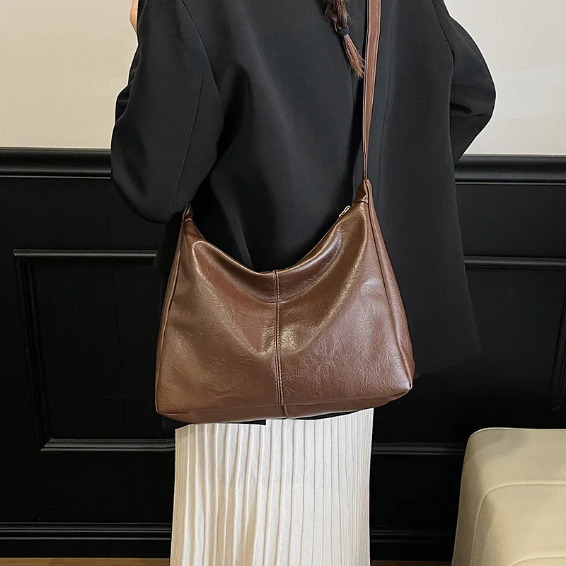 

2025 Vintage Leather Shoulder Bag, Soft Top Handle Purse for Women, Spacious Commuter Crossbody, Chic Day to Night Tote Textured