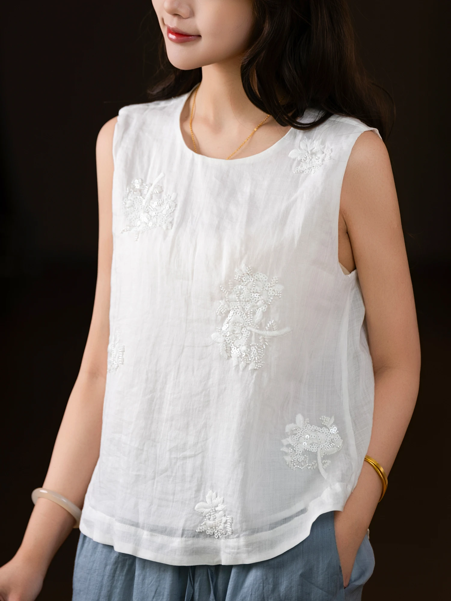 

Летняя женская футболка из хлопка с тяжелой вышивкой бисером, коллекция «Поэтическая горная и морская серия», круглый вырез, стандартная длина...