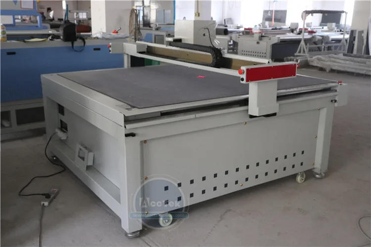 Oscillating Vibration Knife Cnc Cutting Machine Cnc Fabric Cutting Machines Oscillating Knife