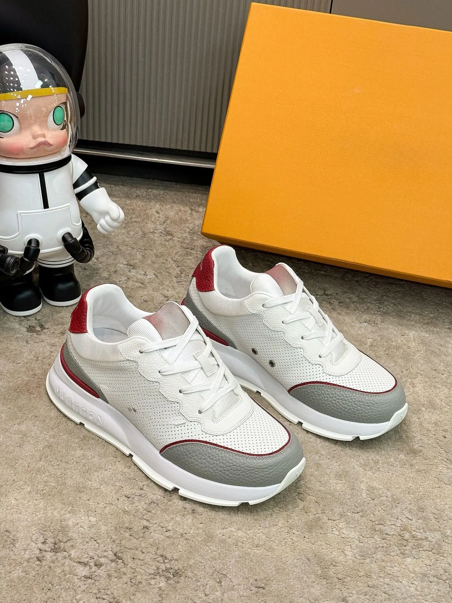 Unisex White Perforated Leather Sneakers Grey Red Patchwork Lace Up Round Toe Thick Sole Outdoor Walking Casual Shoes