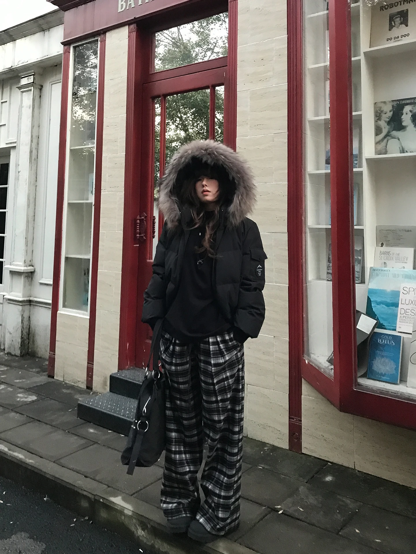 

Adjustable Waist Plaid Wide Leg Pants Loose Straight Cut Casual Trousers Vegetable Orbs id Log Pattern Women's Faion