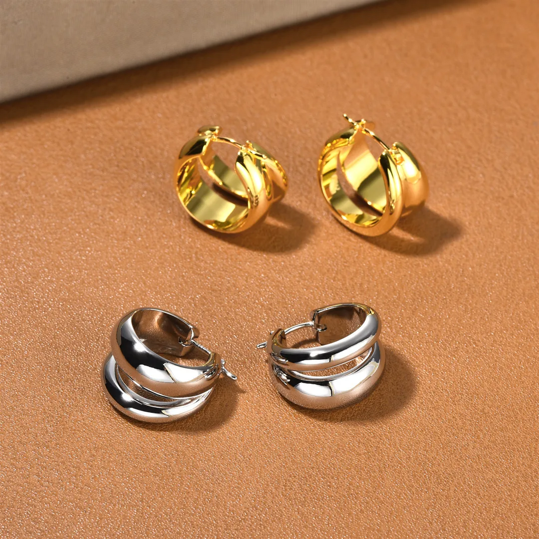 

Brass With 18K Chunky Cutout CC Hoop Earrings Women Jewelry Punk Party T Show Gown Runway Korean Japan INS