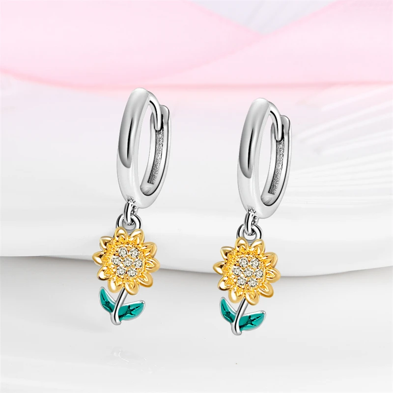 2025 Hot Sale 925 Silver Sunflower K Gold & Luminous Firefly Earrings Womens Jewelry Luxury Gifts Original Design Zircon Earring