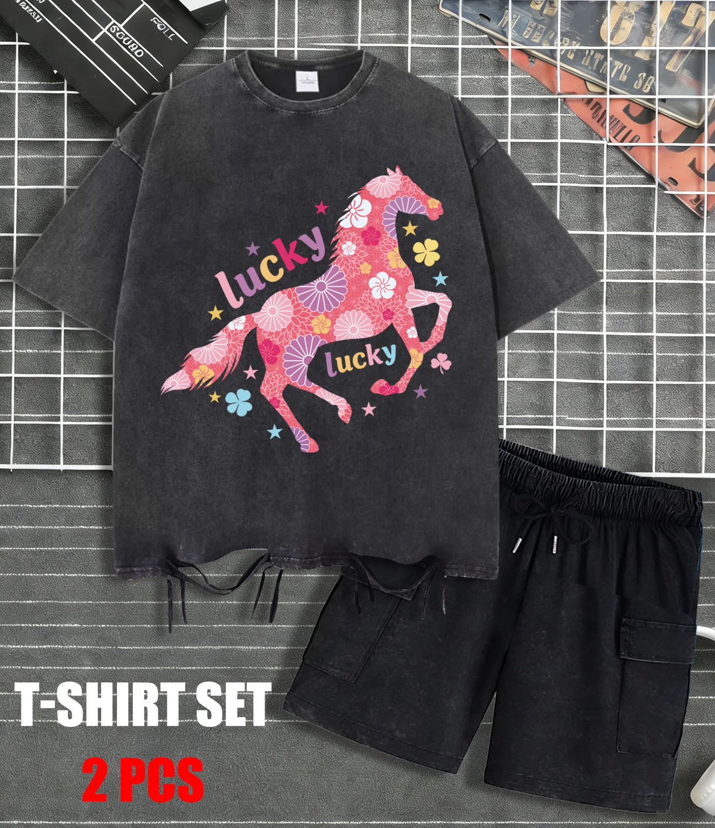 

Мужская футболка с принтом «Счастливая лошадь», летняя, свободного кроя, модная, из мягкого хлопка, унисекс, ретро, креативная, с шортами