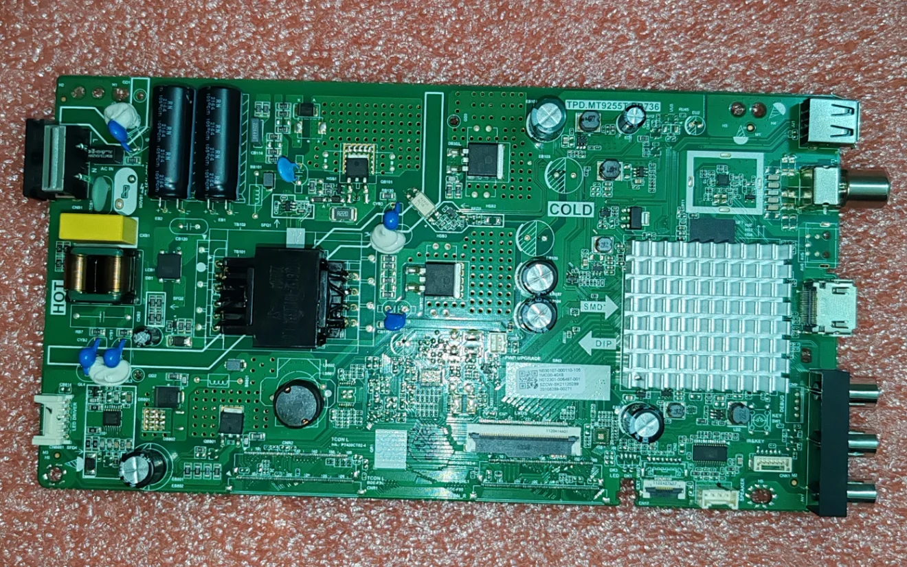 

TPD.MT9255T.PB736 WIFI network three in one TV motherboard, tested well, physical photo fo 75W