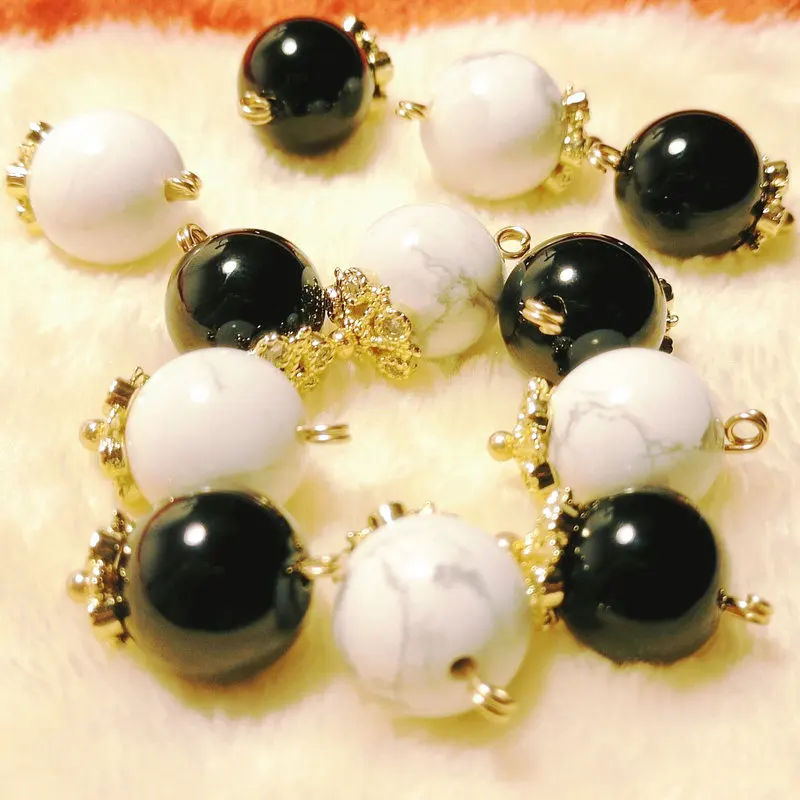 12MM Black & White Natural Jade Buttons With Shiny Gold-Plated Zircon Flower Holders Design Marble Sewing Buttons Accessories