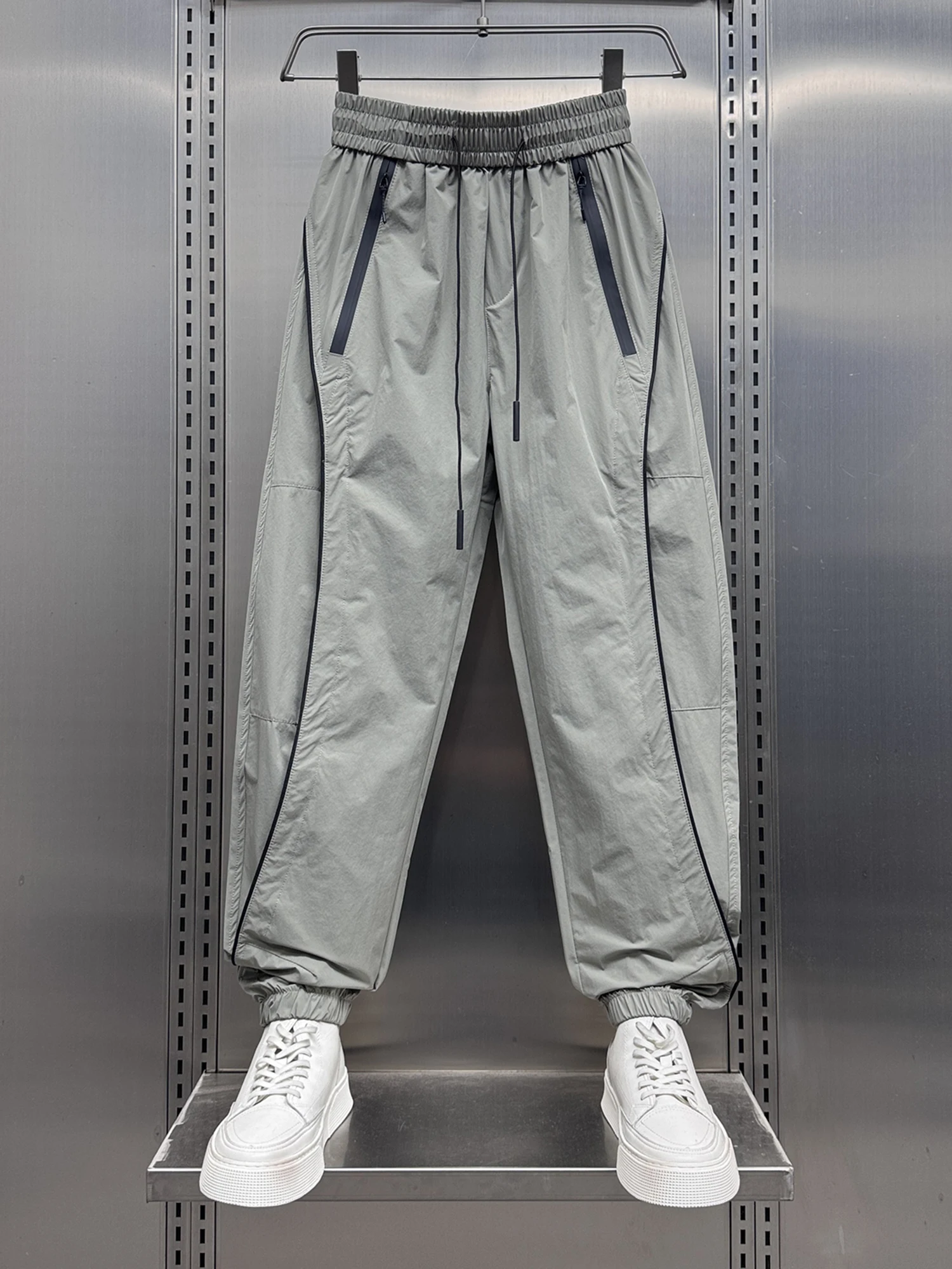 

Trendy Outdoor Qui Dry Lightweight Stripe Sports Pants Men Summer New Breathable Loose Dstring Casual Pants Loose Fit Ca...