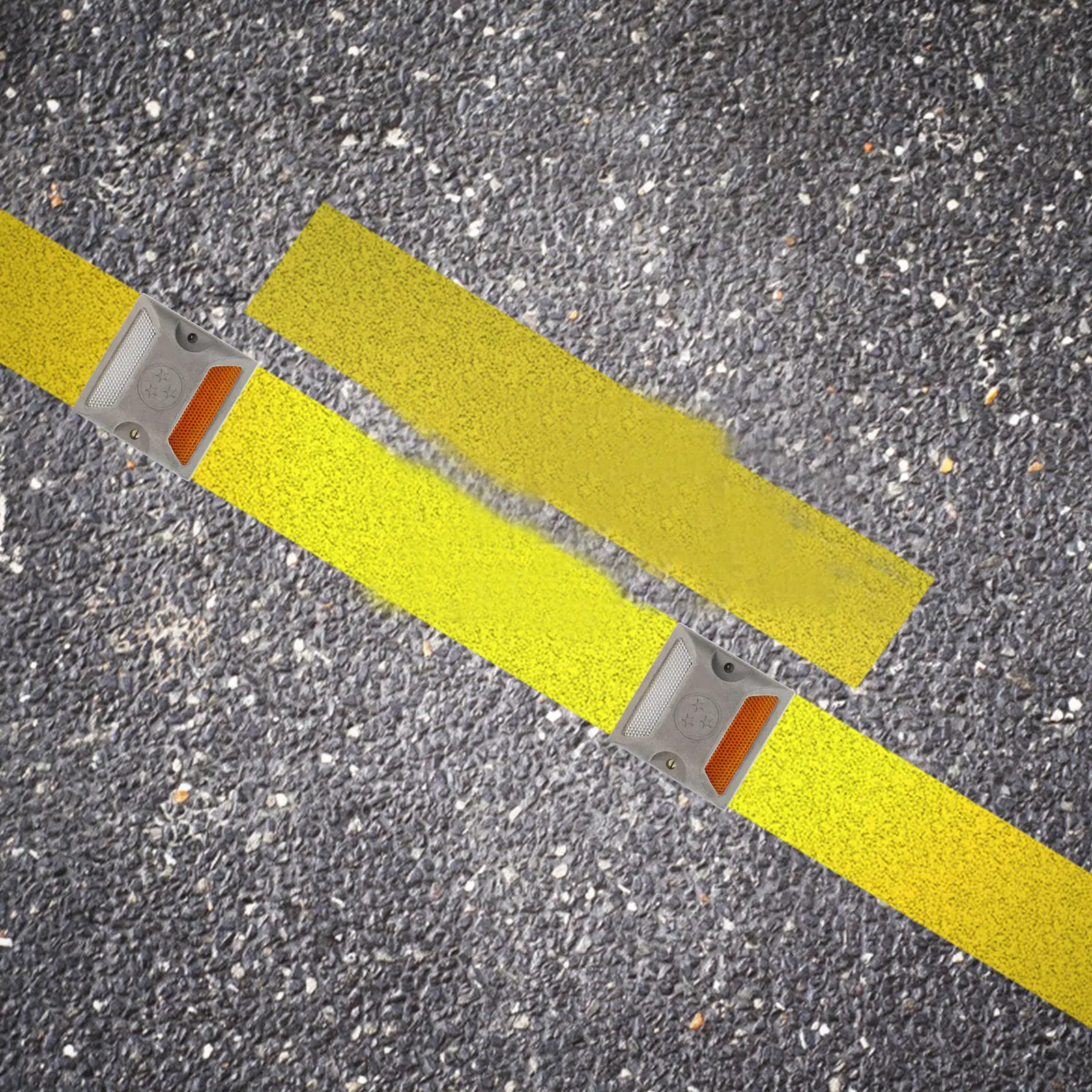 2pcs High-Strength Aluminum Road Reflectors for Pavement, Driveway & Roadside Safety – All-Weather Outdoor Use