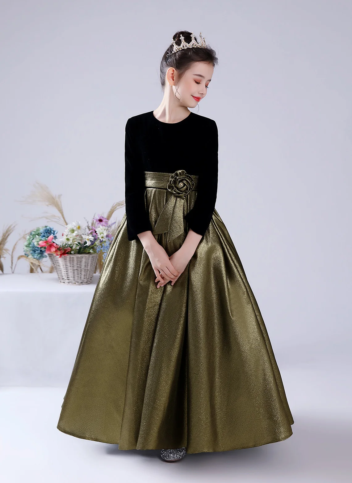 Flower Girl Dress Wedding Bridesmaid Pageant Gown Long Sleeve for Birthday Party Black and Gold